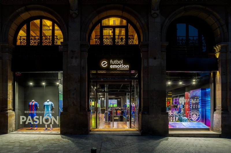 Football store. Fútbol Emotion.